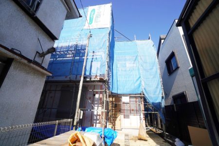 11月16日　東村山市本町1丁目1期　大工工事が進んでいます。